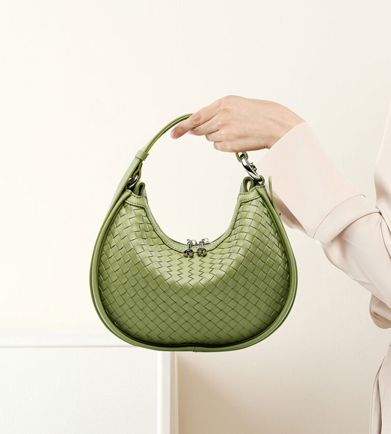 Which is the Best Leather for Handbags? Diriana Reliable Handbags